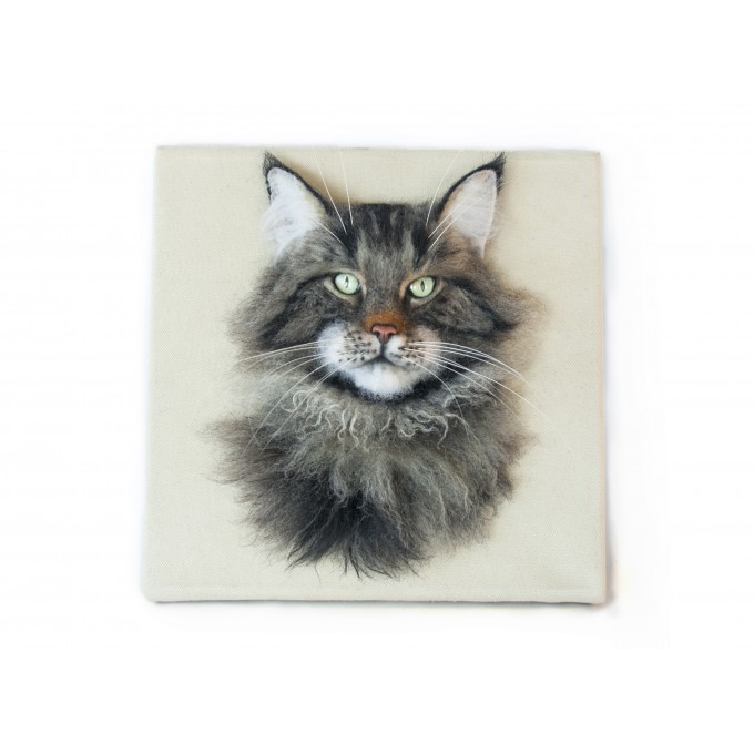 Custom needle felted cat portrait