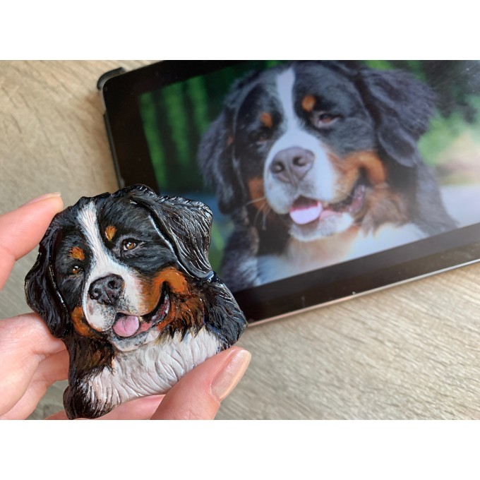 Custom pet portrait fridge magnet 